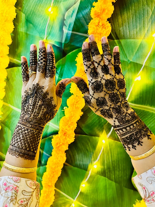 Stained by Henna: Keeping the Art of Henna Alive in Calgary’s Modern Cultural Scene