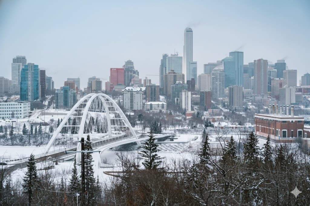Edmonton Activates Extreme Weather Response as City Faces Two Days of Heavy Snow and a Plunge to -20s