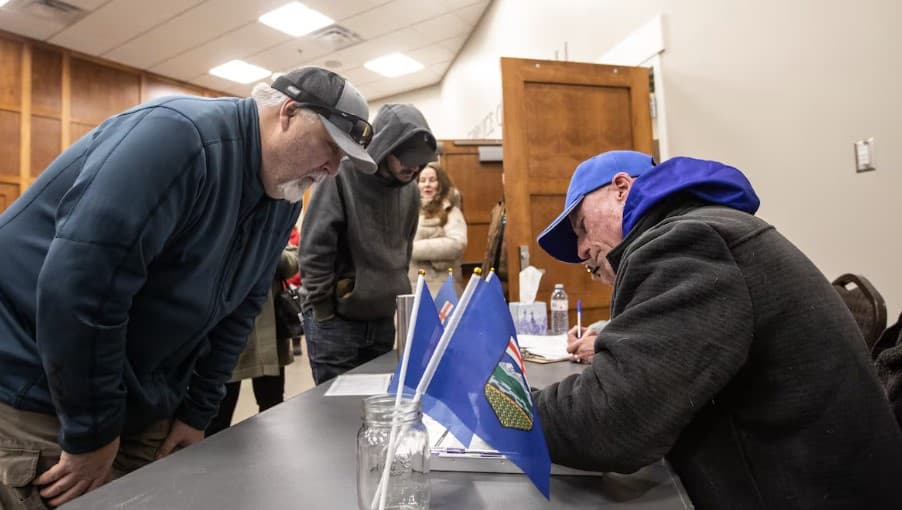 Alberta Independence Petition Organizers Say They've Hit the 177,000 Signature Threshold
