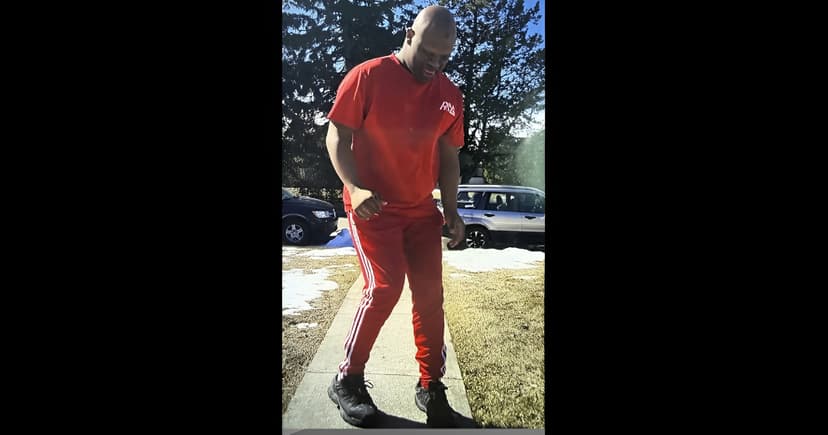 Calgary Police Asking for Public Help to Find Missing 18-Year-Old Ladunni from Radisson Heights