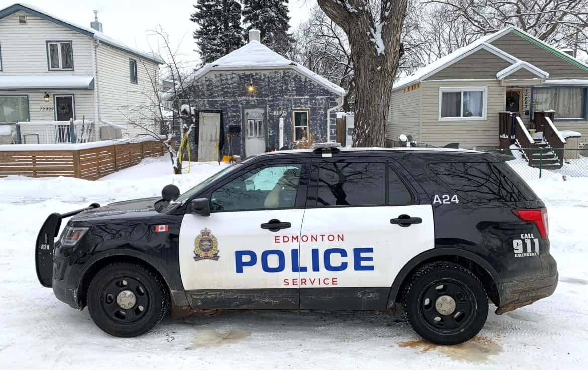 Edmonton Police Investigating Suspicious Death of 52-Year-Old Man in West Edmonton, Male Youth Arrested