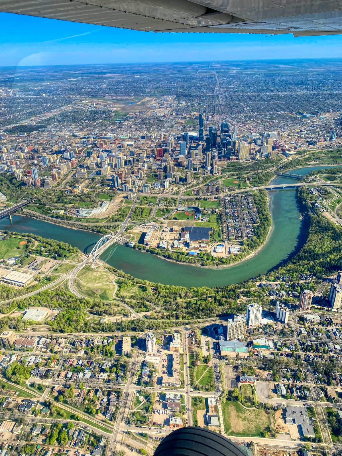 Edmonton Rents Are Falling And Alberta Has One of the Biggest Drops in the Country