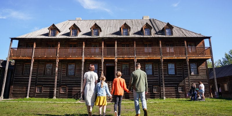 Fort Edmonton Park Is Now Open For 2026: Hours, Tickets And What To Know