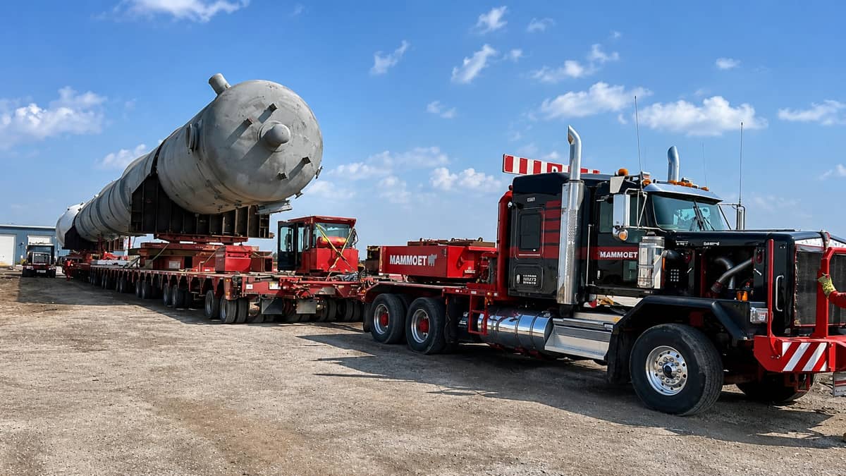Alberta Super Load: 138-Metre, 898-Tonne Giant Crawls From Tofield to Fort Saskatchewan Thursday, Full Route and Timing