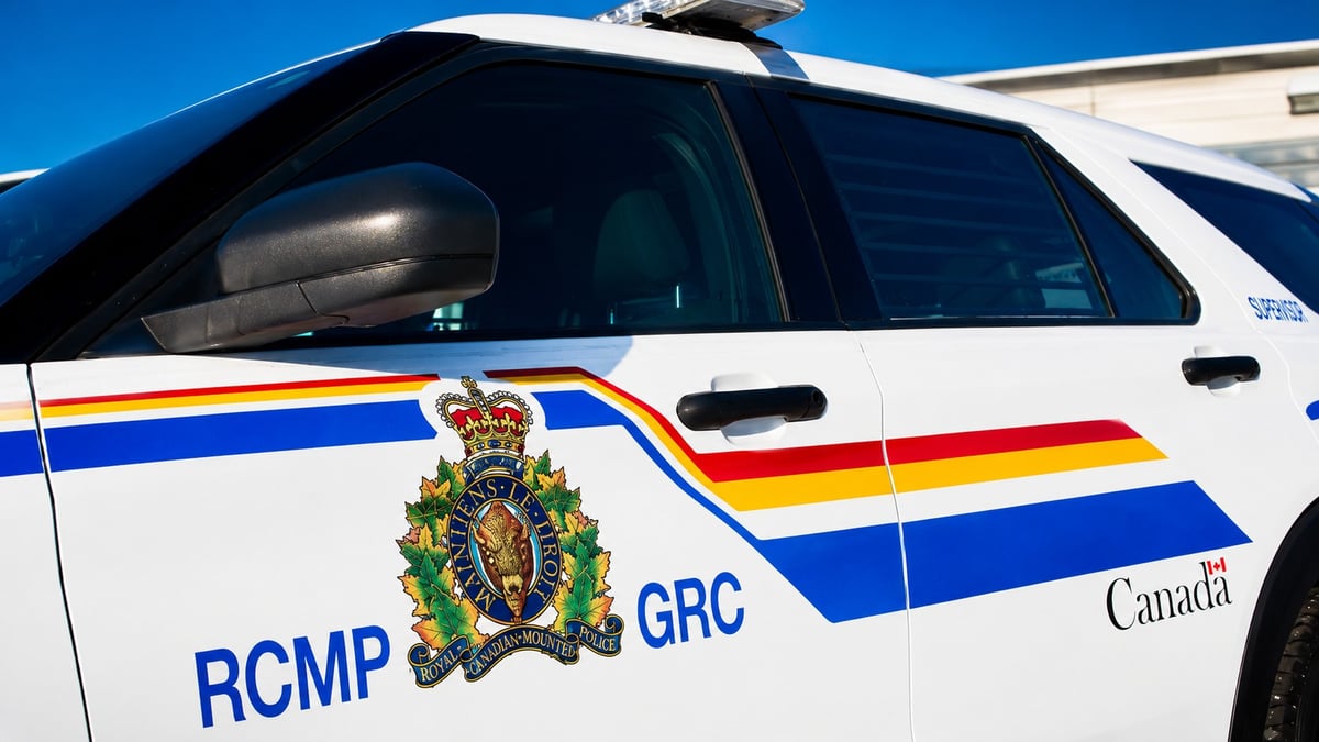 A Driver Was Clocked at 212 km/h on Edmonton's Anthony Henday Drive. Alberta Law Let Him Drive Away.