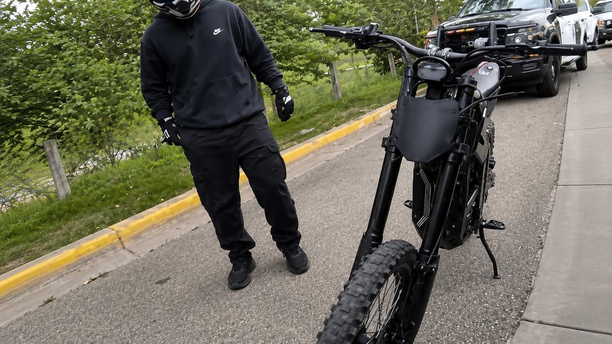 Calgary Youth Charged With Dangerous Driving After Riding Electric Motorcycle Through Citadel at 70 km/h