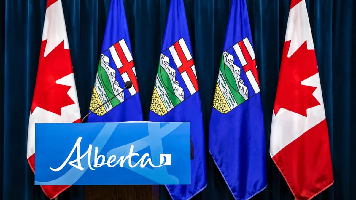 Alberta Delays New School Flag and National Anthem Rules as Other Bill 25 Changes Take Effect September 1