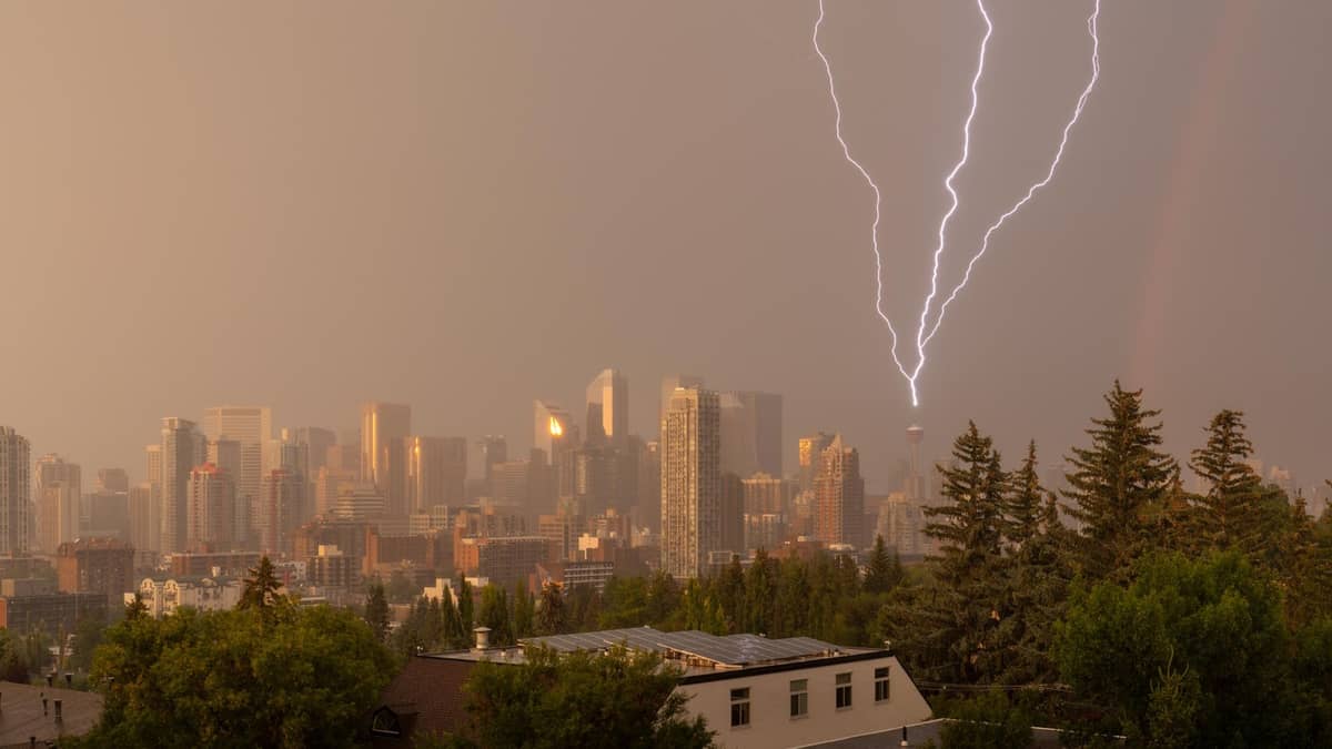 Calgary Upward Lightning: Rare Flashes Seen Over Downtown in the August 15 Storm