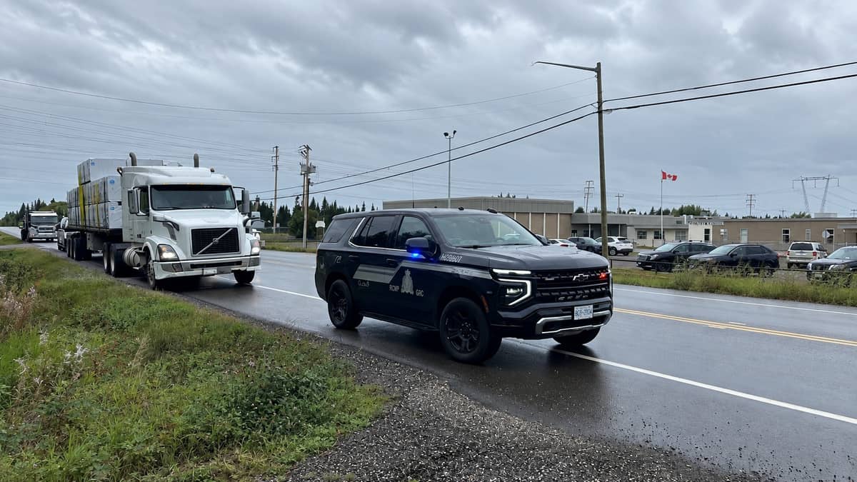 Edmonton Semi Driver Caught Going 81 km/h in a B.C. School Zone. Inspectors Found Ineffective Brakes