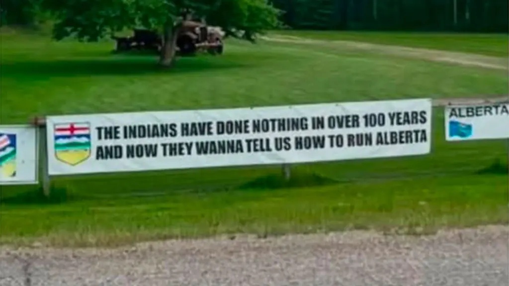 Racist Banner Near Edmonton Raises Hate Speech Questions Ahead of Separation Referendum